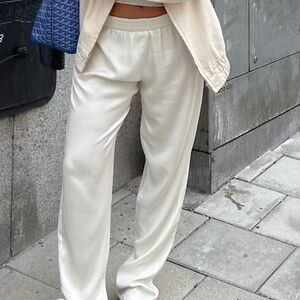 Djerf Avenue Dream Pants Cloud Off-White